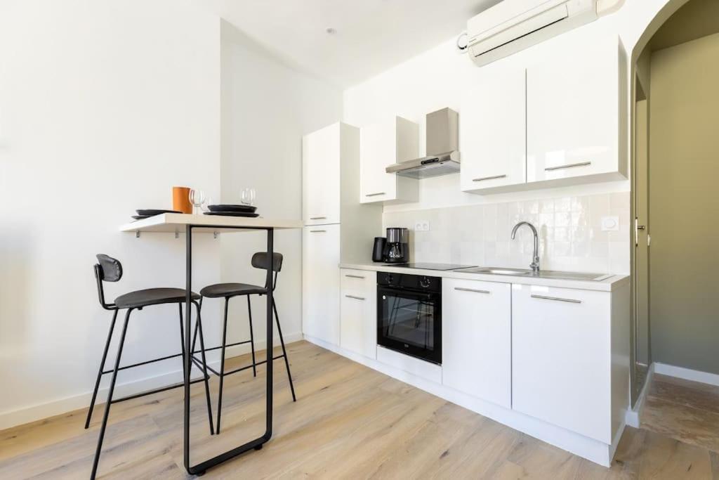 Beautiful & Modern Flat In Heart Of * Marseilles
